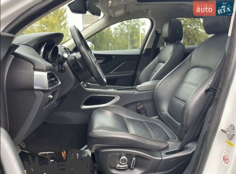 Внедорожник / Кроссовер Jaguar F-Pace 2019 в Киеве