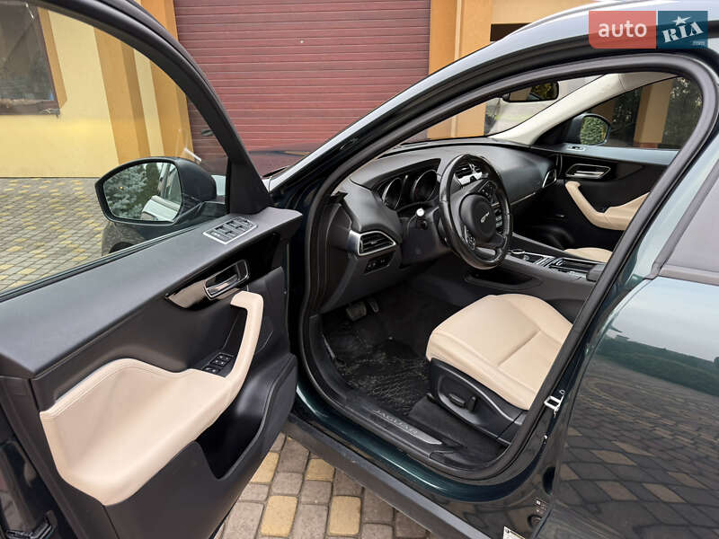 Внедорожник / Кроссовер Jaguar F-Pace 2017 в Львове