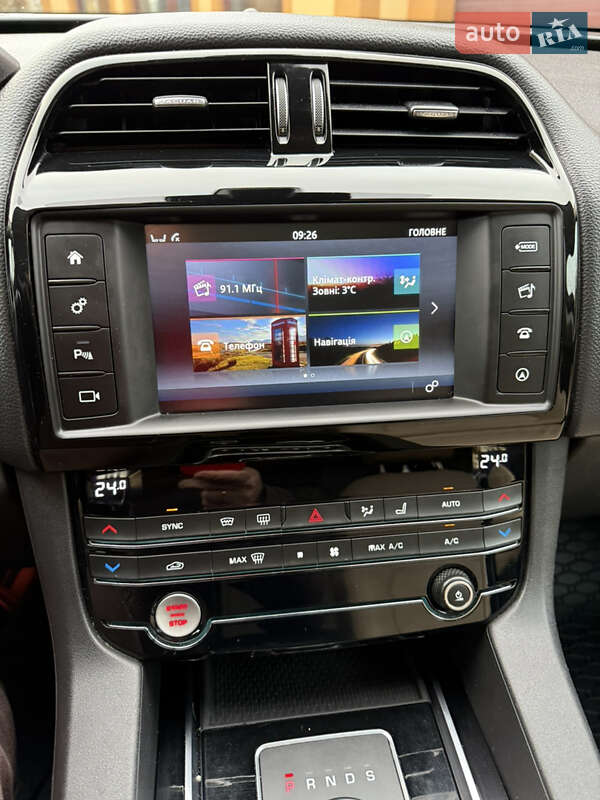 Внедорожник / Кроссовер Jaguar F-Pace 2017 в Львове