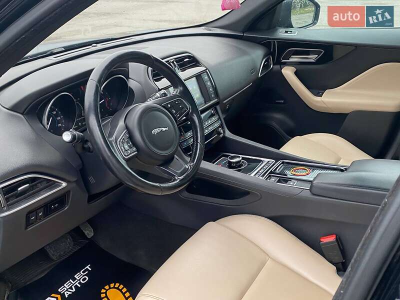 Внедорожник / Кроссовер Jaguar F-Pace 2017 в Львове фото 14 Внедорожник / Кроссовер Jaguar F-Pace 2017 в Львове