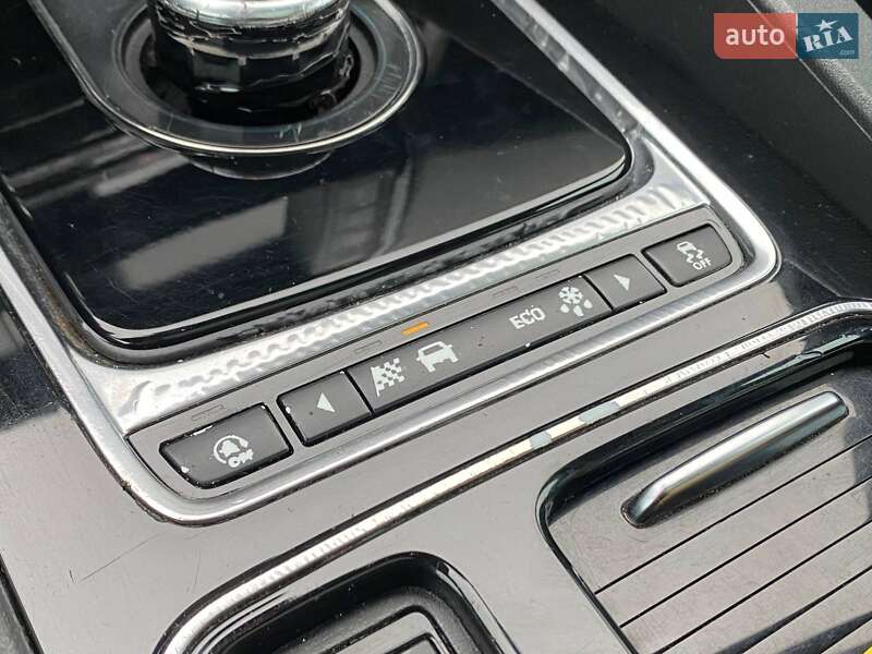 Внедорожник / Кроссовер Jaguar F-Pace 2017 в Львове фото 19 Внедорожник / Кроссовер Jaguar F-Pace 2017 в Львове