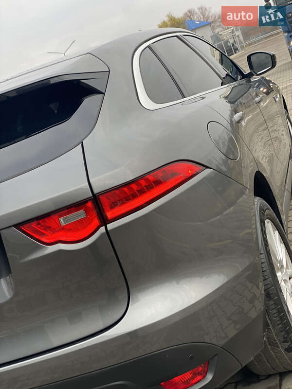 Внедорожник / Кроссовер Jaguar F-Pace 2017 в Нововолынске фото 14 Внедорожник / Кроссовер Jaguar F-Pace 2017 в Нововолынске