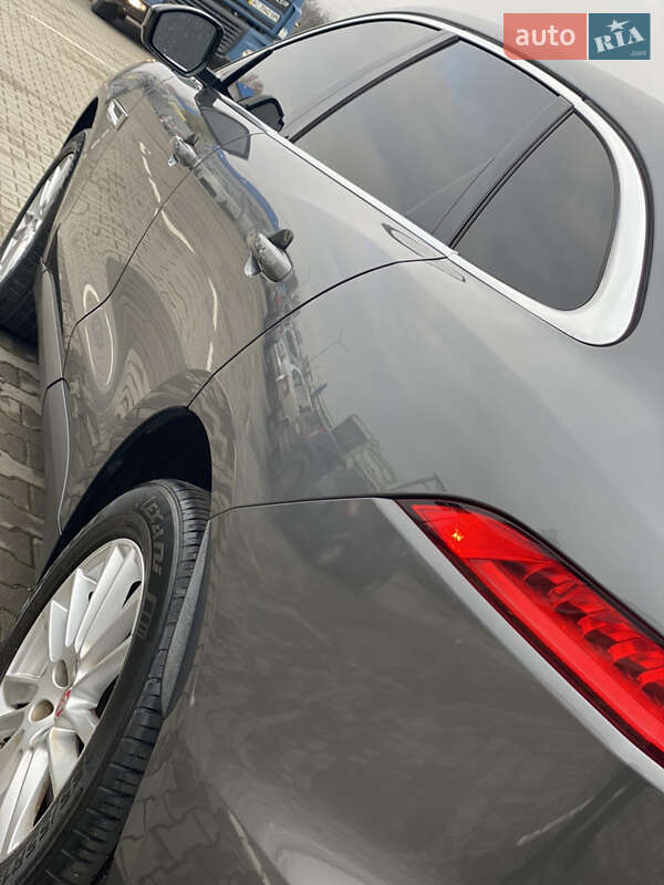 Внедорожник / Кроссовер Jaguar F-Pace 2017 в Нововолынске фото 22 Внедорожник / Кроссовер Jaguar F-Pace 2017 в Нововолынске