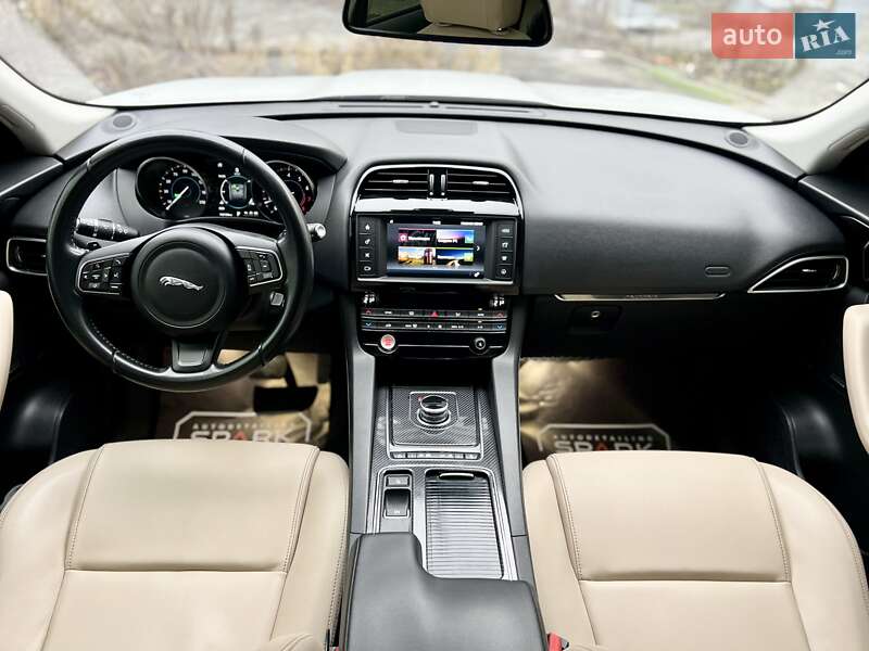 Внедорожник / Кроссовер Jaguar F-Pace 2018 в Днепре фото 38 Внедорожник / Кроссовер Jaguar F-Pace 2018 в Днепре