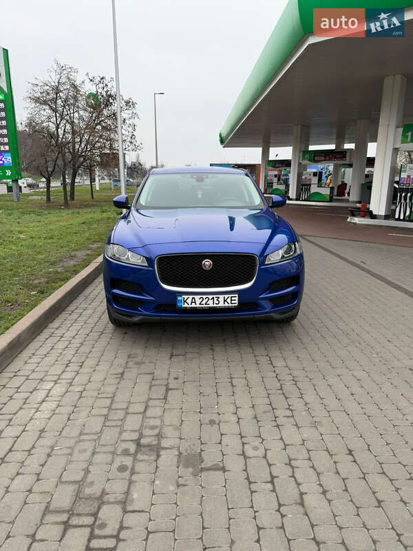 Jaguar F-Pace 2017