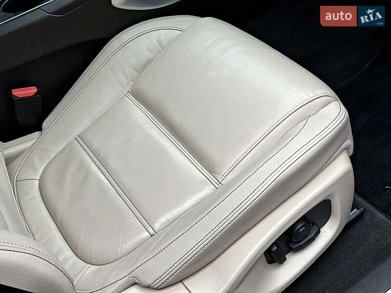 Внедорожник / Кроссовер Jaguar F-Pace 2017 в Одессе фото 45 Внедорожник / Кроссовер Jaguar F-Pace 2017 в Одессе