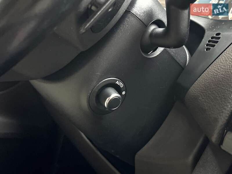 Внедорожник / Кроссовер Jaguar F-Pace 2017 в Одессе фото 47 Внедорожник / Кроссовер Jaguar F-Pace 2017 в Одессе