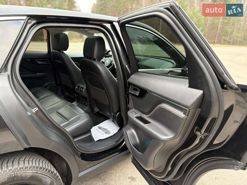 Внедорожник / Кроссовер Jaguar F-Pace 2016 в Киеве фото 42 Внедорожник / Кроссовер Jaguar F-Pace 2016 в Киеве