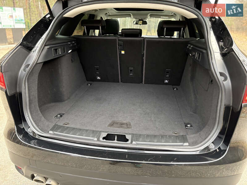 Внедорожник / Кроссовер Jaguar F-Pace 2016 в Киеве фото 51 Внедорожник / Кроссовер Jaguar F-Pace 2016 в Киеве