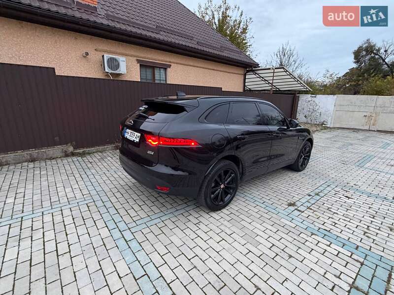 Внедорожник / Кроссовер Jaguar F-Pace 2016 в Измаиле фото 7 Внедорожник / Кроссовер Jaguar F-Pace 2016 в Измаиле