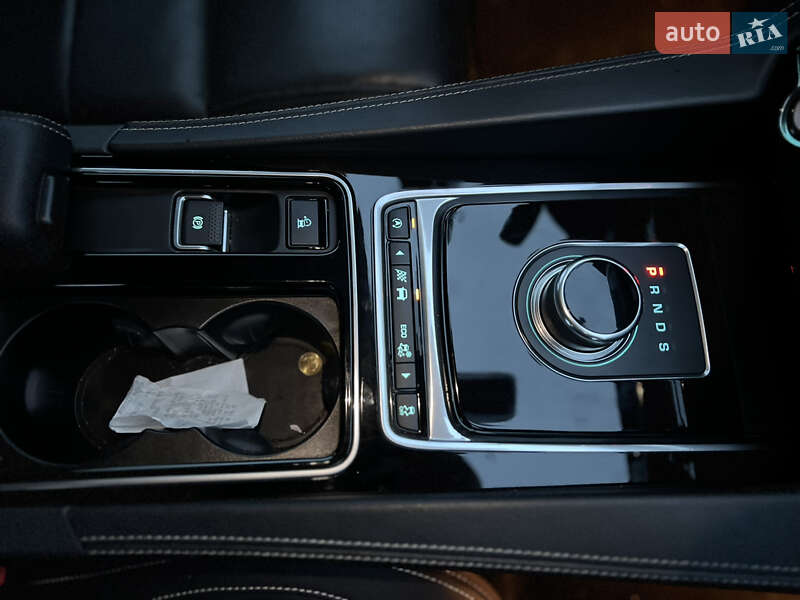 Внедорожник / Кроссовер Jaguar F-Pace 2017 в Ковеле