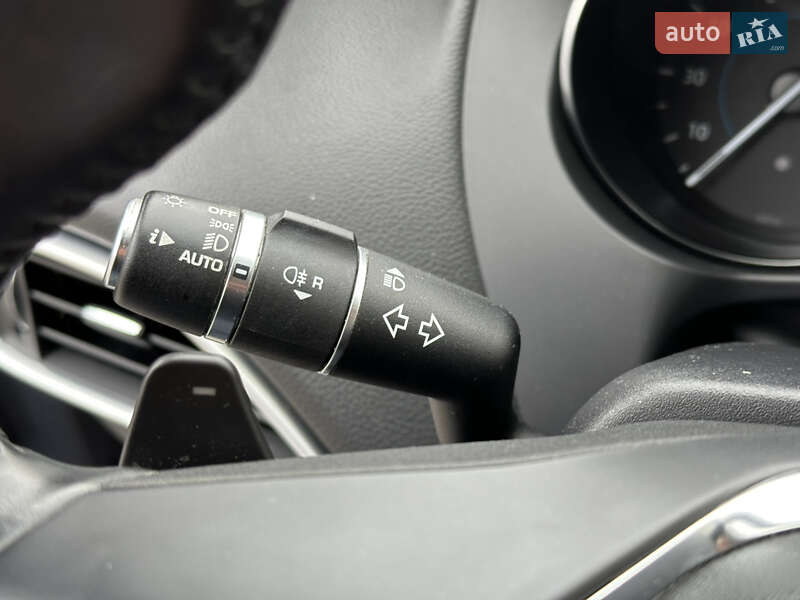 Внедорожник / Кроссовер Jaguar F-Pace 2017 в Киеве фото 29 Внедорожник / Кроссовер Jaguar F-Pace 2017 в Киеве