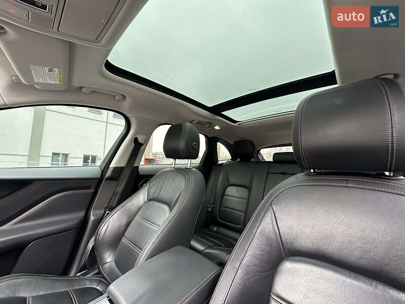 Внедорожник / Кроссовер Jaguar F-Pace 2017 в Киеве фото 44 Внедорожник / Кроссовер Jaguar F-Pace 2017 в Киеве