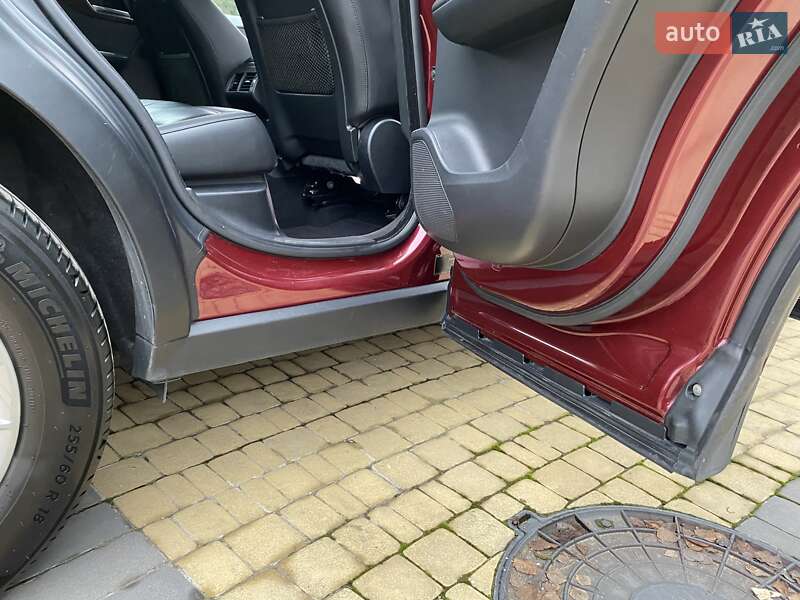 Внедорожник / Кроссовер Jaguar F-Pace 2016 в Львове фото 12 Внедорожник / Кроссовер Jaguar F-Pace 2016 в Львове