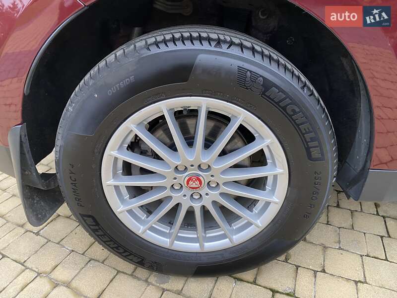 Внедорожник / Кроссовер Jaguar F-Pace 2016 в Львове фото 25 Внедорожник / Кроссовер Jaguar F-Pace 2016 в Львове