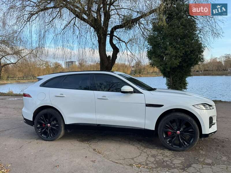 Внедорожник / Кроссовер Jaguar F-Pace 2021 в Ровно