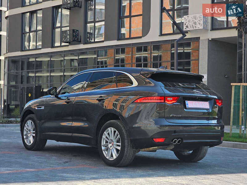 Внедорожник / Кроссовер Jaguar F-Pace 2017 в Киеве фото 11 Внедорожник / Кроссовер Jaguar F-Pace 2017 в Киеве