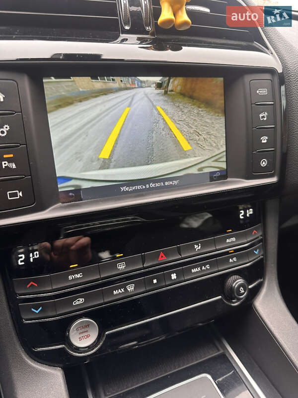 Внедорожник / Кроссовер Jaguar F-Pace 2017 в Чернигове фото 7 Внедорожник / Кроссовер Jaguar F-Pace 2017 в Чернигове