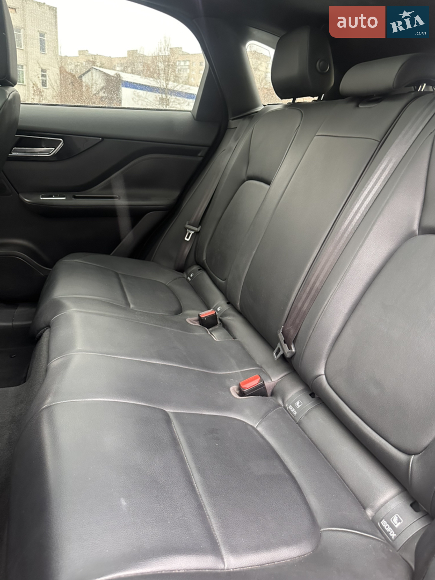 2017 Jaguar F-Pace - мініатюра 24
