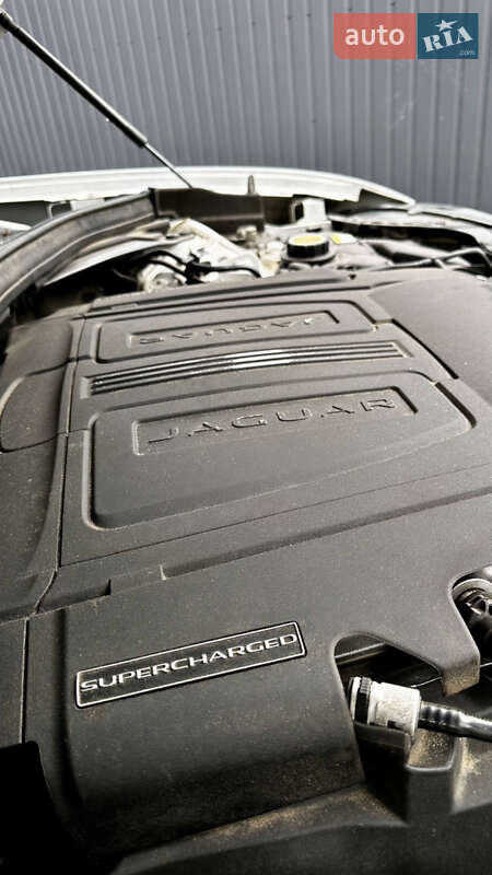 Внедорожник / Кроссовер Jaguar F-Pace 2016 в Львове фото 9 Внедорожник / Кроссовер Jaguar F-Pace 2016 в Львове