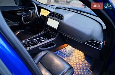 Внедорожник / Кроссовер Jaguar F-Pace 2017 в Запорожье фото 6 Внедорожник / Кроссовер Jaguar F-Pace 2017 в Запорожье