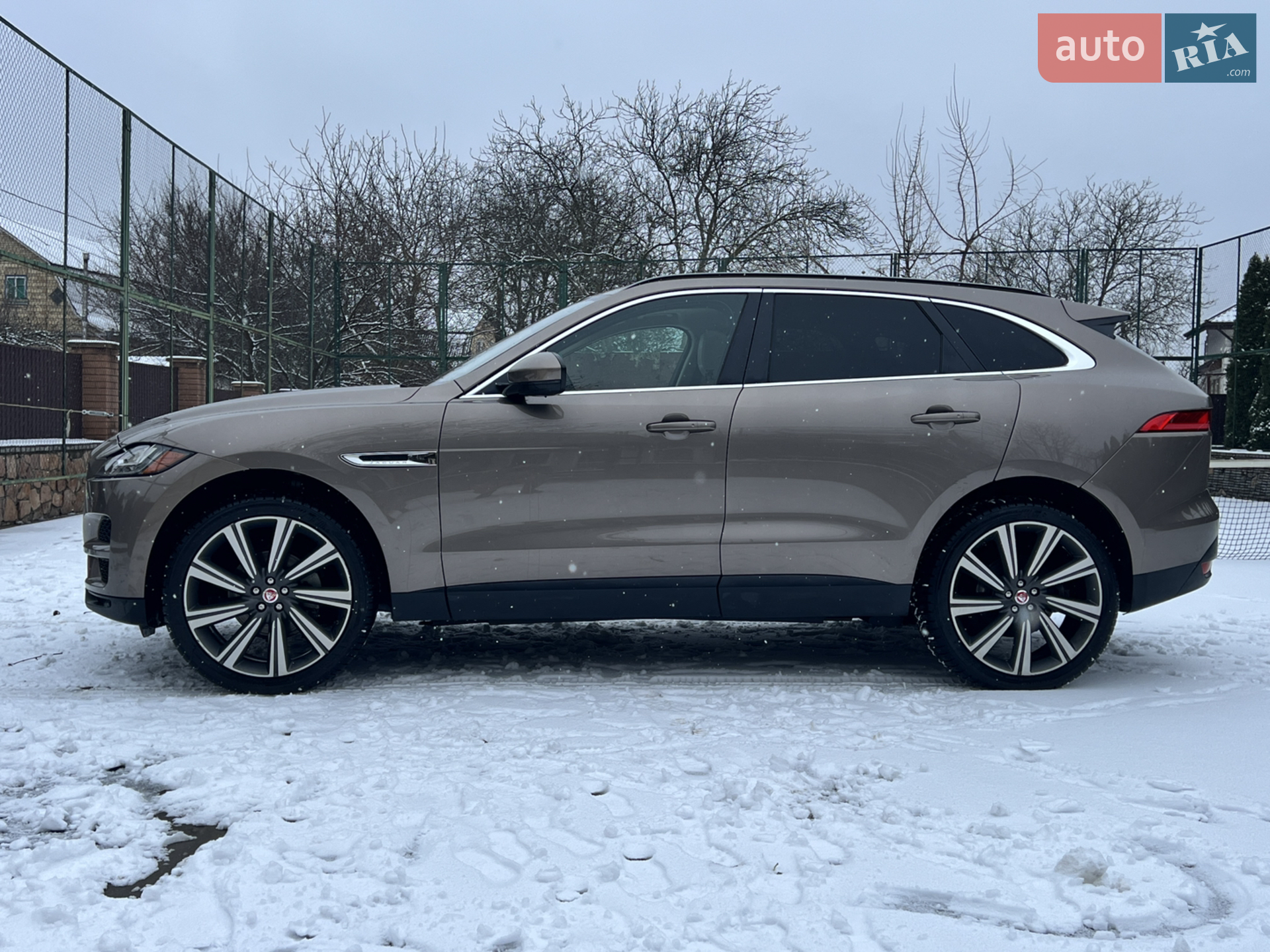 2016 Jaguar F-Pace - мініатюра 4