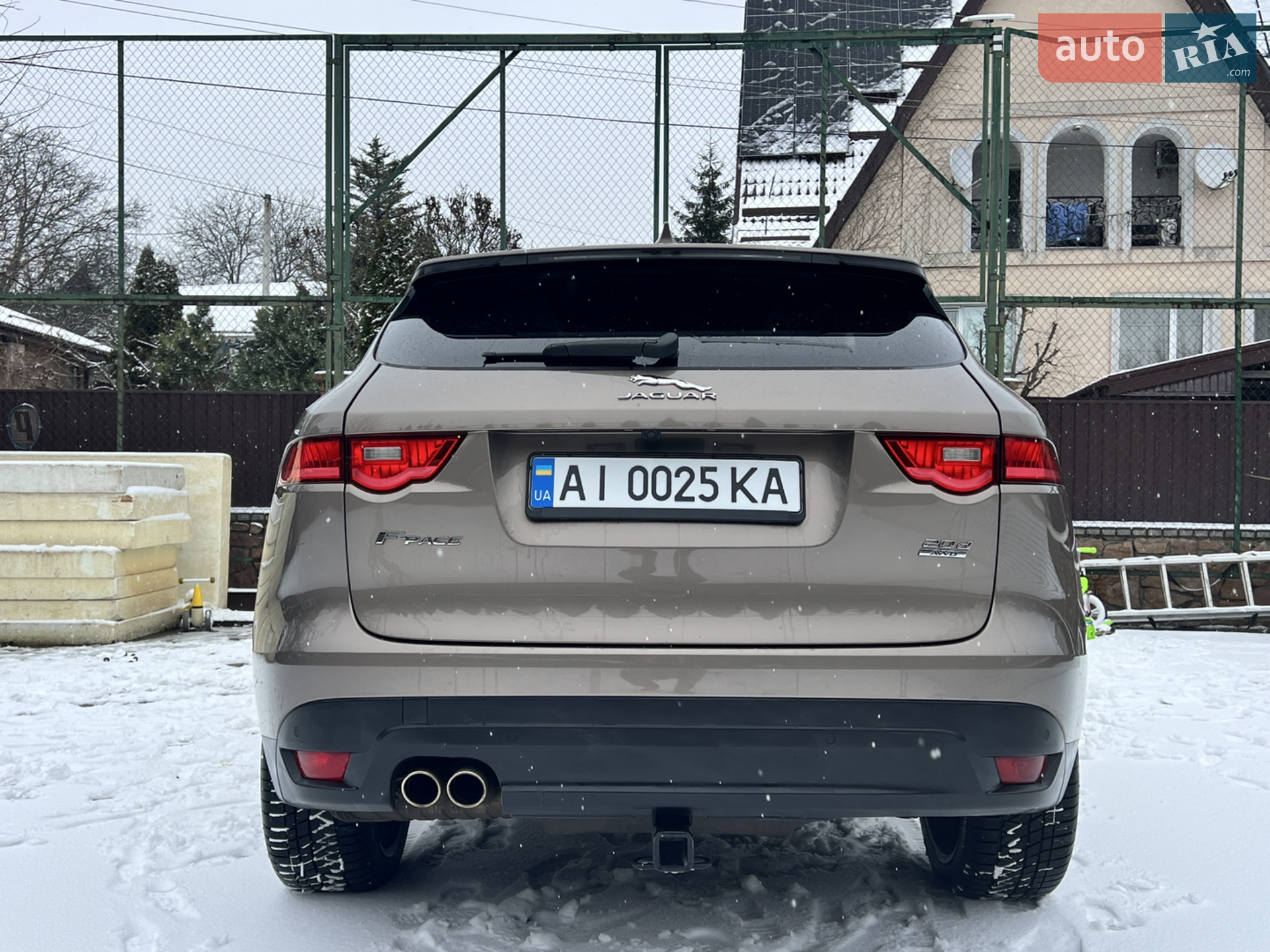 2016 Jaguar F-Pace - мініатюра 5