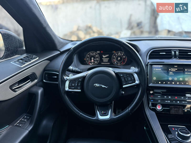 Внедорожник / Кроссовер Jaguar F-Pace 2018 в Полтаве фото 14 Внедорожник / Кроссовер Jaguar F-Pace 2018 в Полтаве