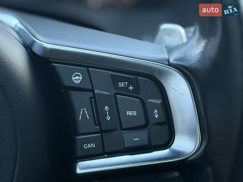 Внедорожник / Кроссовер Jaguar F-Pace 2018 в Полтаве фото 24 Внедорожник / Кроссовер Jaguar F-Pace 2018 в Полтаве