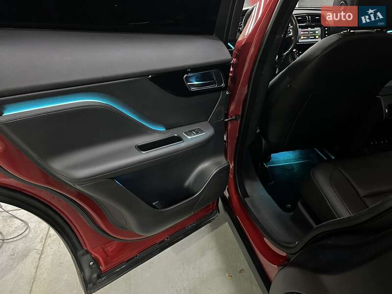 Внедорожник / Кроссовер Jaguar F-Pace 2017 в Львове фото 8 Внедорожник / Кроссовер Jaguar F-Pace 2017 в Львове