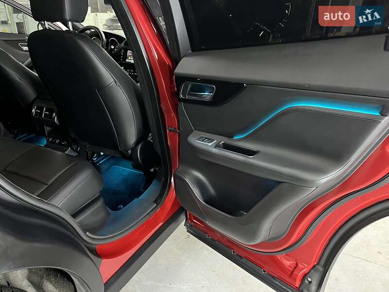 Внедорожник / Кроссовер Jaguar F-Pace 2017 в Львове фото 13 Внедорожник / Кроссовер Jaguar F-Pace 2017 в Львове