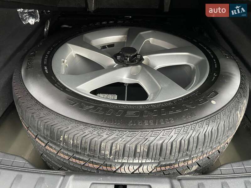 Внедорожник / Кроссовер Jaguar F-Pace 2017 в Львове фото 11 Внедорожник / Кроссовер Jaguar F-Pace 2017 в Львове