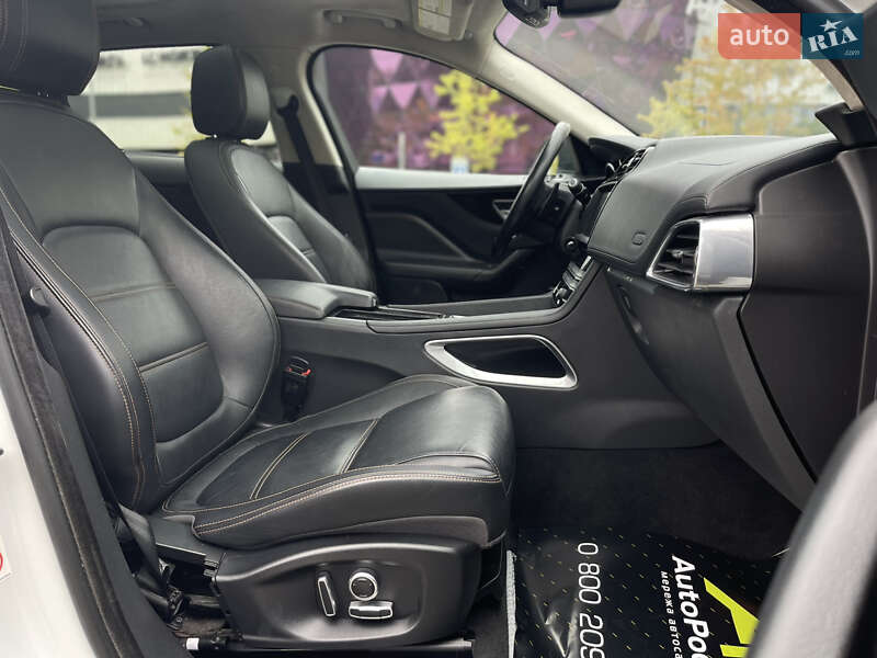 Внедорожник / Кроссовер Jaguar F-Pace 2019 в Киеве
