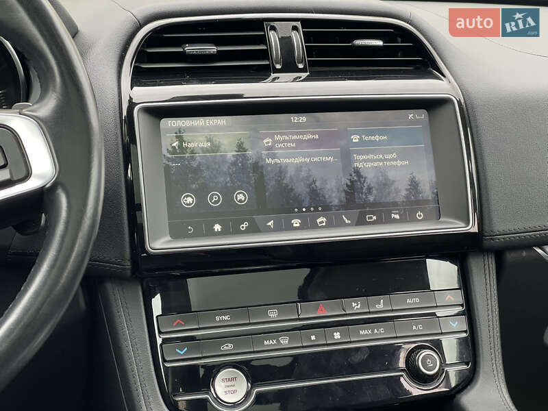 Внедорожник / Кроссовер Jaguar F-Pace 2019 в Киеве