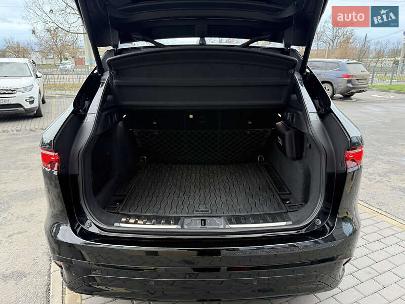 Внедорожник / Кроссовер Jaguar F-Pace 2023 в Харькове