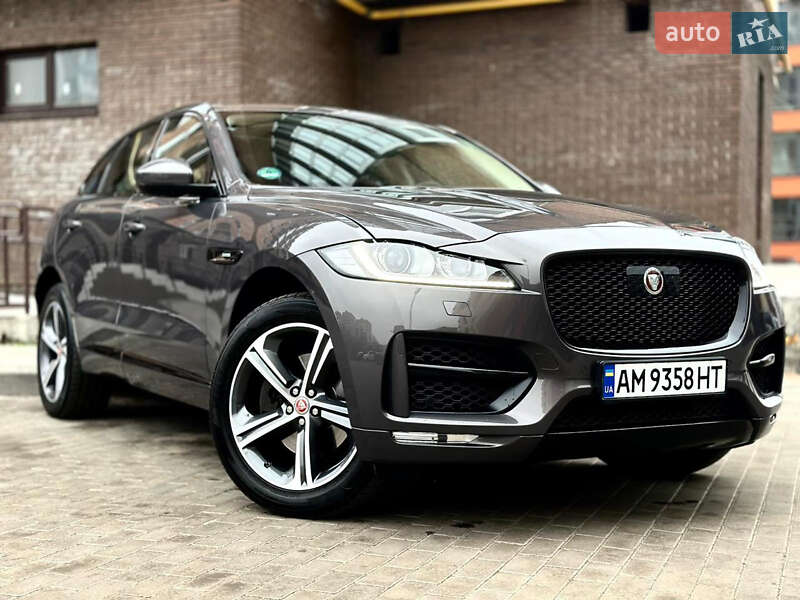 Внедорожник / Кроссовер Jaguar F-Pace 2016 в Житомире