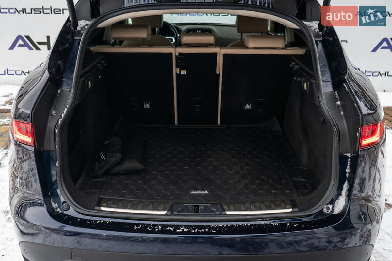 Внедорожник / Кроссовер Jaguar F-Pace 2019 в Киеве фото 16 Внедорожник / Кроссовер Jaguar F-Pace 2019 в Киеве