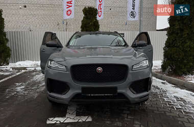 Внедорожник / Кроссовер Jaguar F-Pace 2016 в Киеве