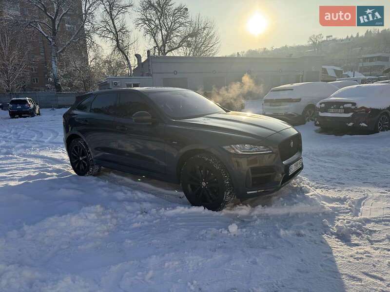 Внедорожник / Кроссовер Jaguar F-Pace 2017 в Полтаве