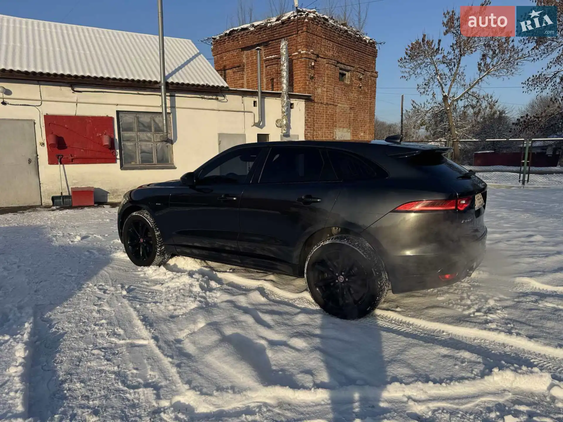 2017 Jaguar F-Pace - мініатюра 16