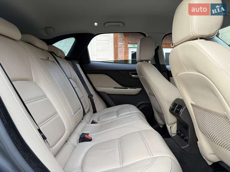 Внедорожник / Кроссовер Jaguar F-Pace 2017 в Ивано-Франковске фото 13 Внедорожник / Кроссовер Jaguar F-Pace 2017 в Ивано-Франковске