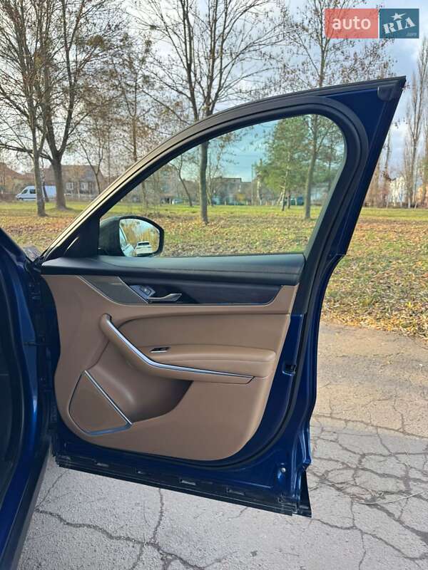 Внедорожник / Кроссовер Jaguar F-Pace 2021 в Ровно