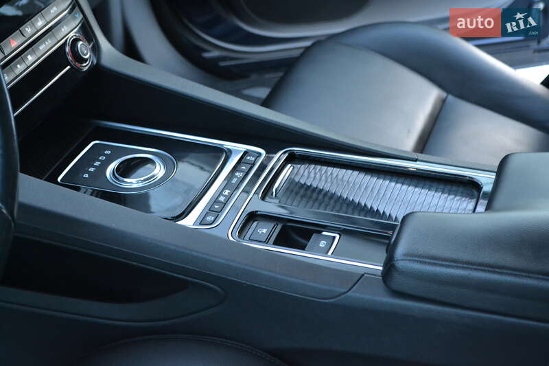 Внедорожник / Кроссовер Jaguar F-Pace 2017 в Белой Церкви фото 38 Внедорожник / Кроссовер Jaguar F-Pace 2017 в Белой Церкви