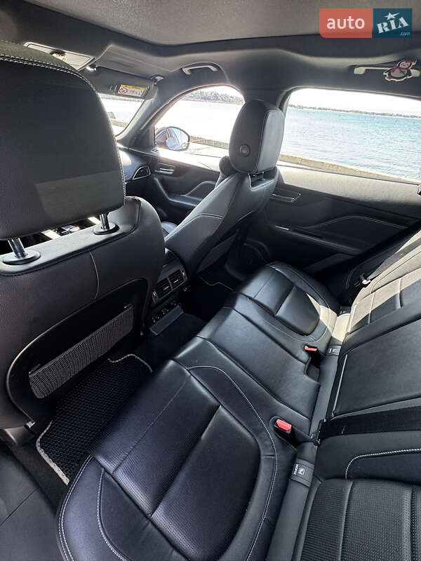 Внедорожник / Кроссовер Jaguar F-Pace 2018 в Черновцах фото 7 Внедорожник / Кроссовер Jaguar F-Pace 2018 в Черновцах