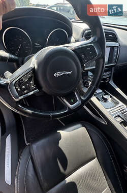 Внедорожник / Кроссовер Jaguar F-Pace 2018 в Черновцах фото 12 Внедорожник / Кроссовер Jaguar F-Pace 2018 в Черновцах