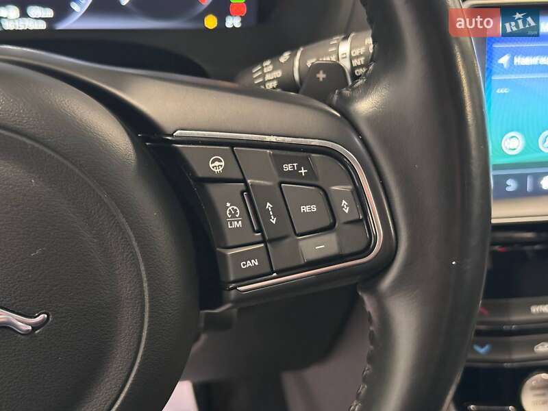 Внедорожник / Кроссовер Jaguar F-Pace 2017 в Львове