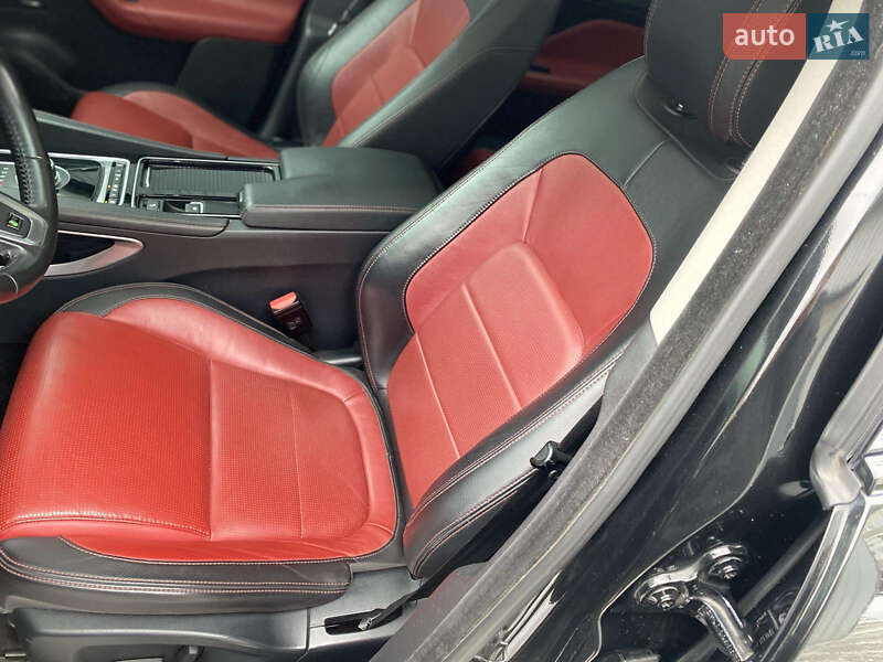 Внедорожник / Кроссовер Jaguar F-Pace 2017 в Харькове