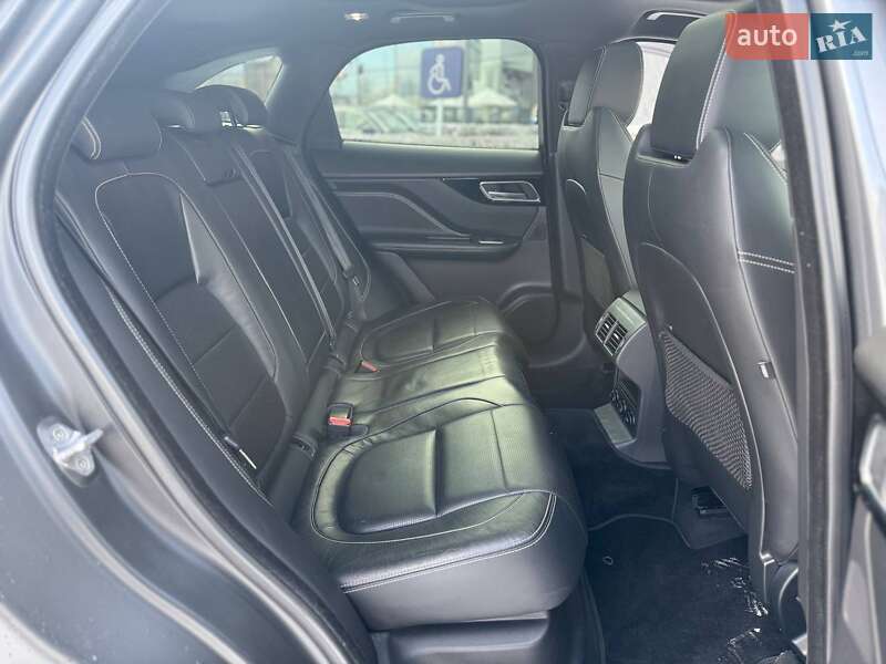 Внедорожник / Кроссовер Jaguar F-Pace 2016 в Киеве фото 12 Внедорожник / Кроссовер Jaguar F-Pace 2016 в Киеве