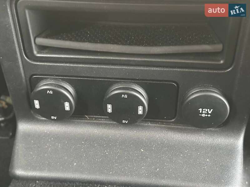 Внедорожник / Кроссовер Jaguar F-Pace 2019 в Луцке