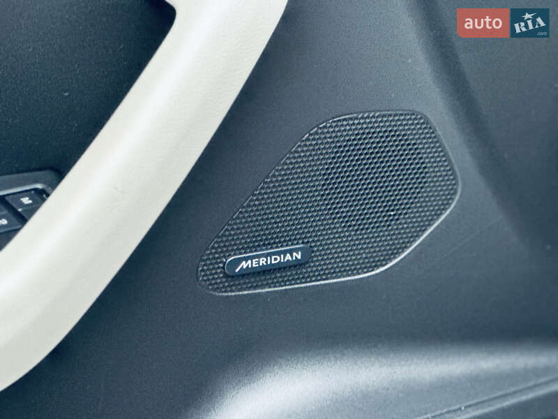 Внедорожник / Кроссовер Jaguar F-Pace 2017 в Ивано-Франковске фото 26 Внедорожник / Кроссовер Jaguar F-Pace 2017 в Ивано-Франковске